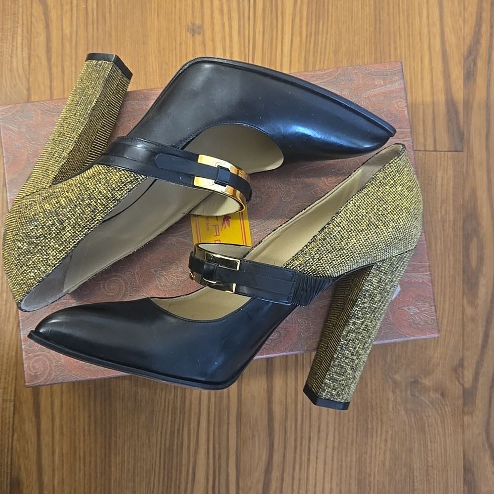 Etro Runway MaryJanes - Picture 10 of 15